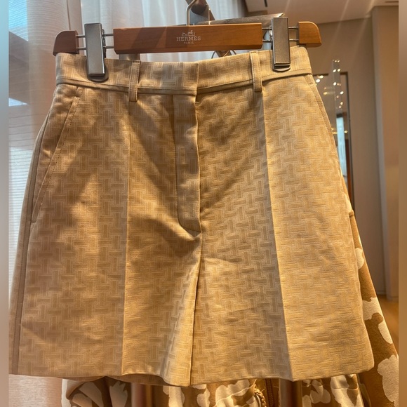 Hermes Women high waist Shorts size 36 - Picture 1 of 6